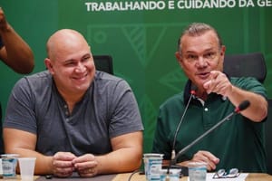 “Vou pedir para que a população ajude Abílio a melhorar a situação de Cuiabá”, diz Wellington