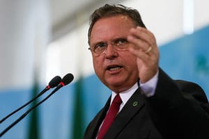 Blairo cita destituição do PRD: “Partidos são como ditadura”