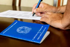 Fim da escala 6x1 é debatido hoje na Câmara dos Deputados sob expectativa de projeto do governo