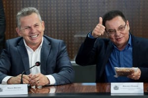 Mauro Mendes anuncia saída do deputado Eduardo Botelho do União Brasil para se filiar no MDB
