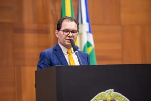 Chico Guarnieri expõe documento que motivou pedido de CPI contra o TCE