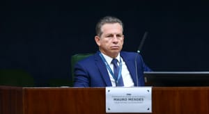 MP de Contas, MPE e TCE atestam legalidade; PF “copiou” denúncia de Taques