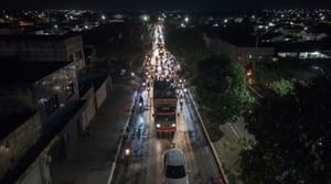 Mais de 2 mil veículos vão pras ruas de Barra do Bugres em carreata de Chico Guarnieri